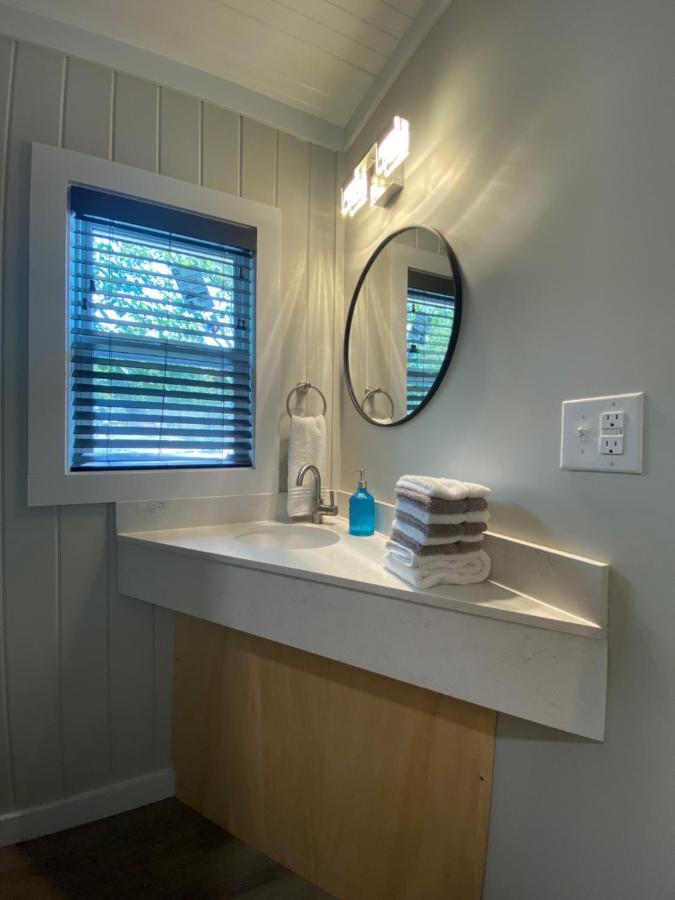 Canary Lake Cottage W/Hot Tub At Sam'S Pizza Hot Springs Exterior foto